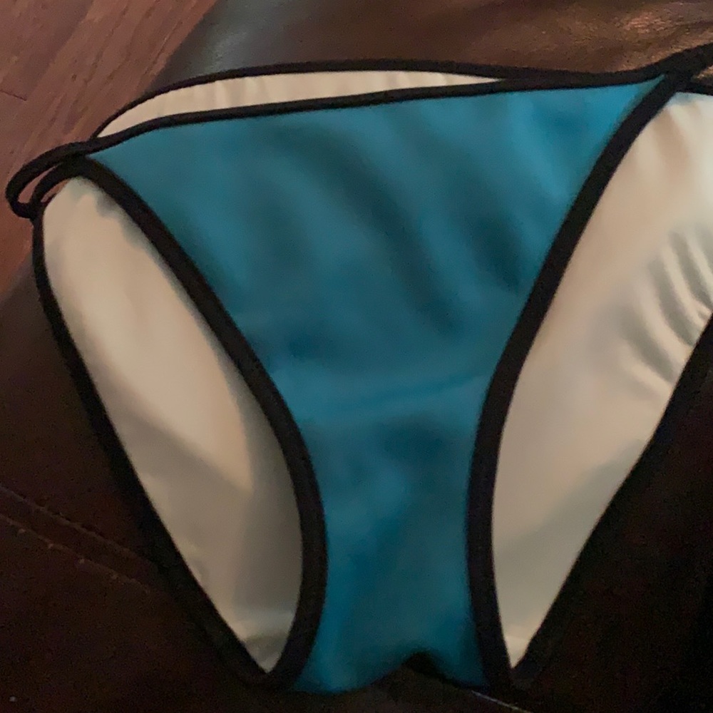 Victoria secret triangl bikini bottoms